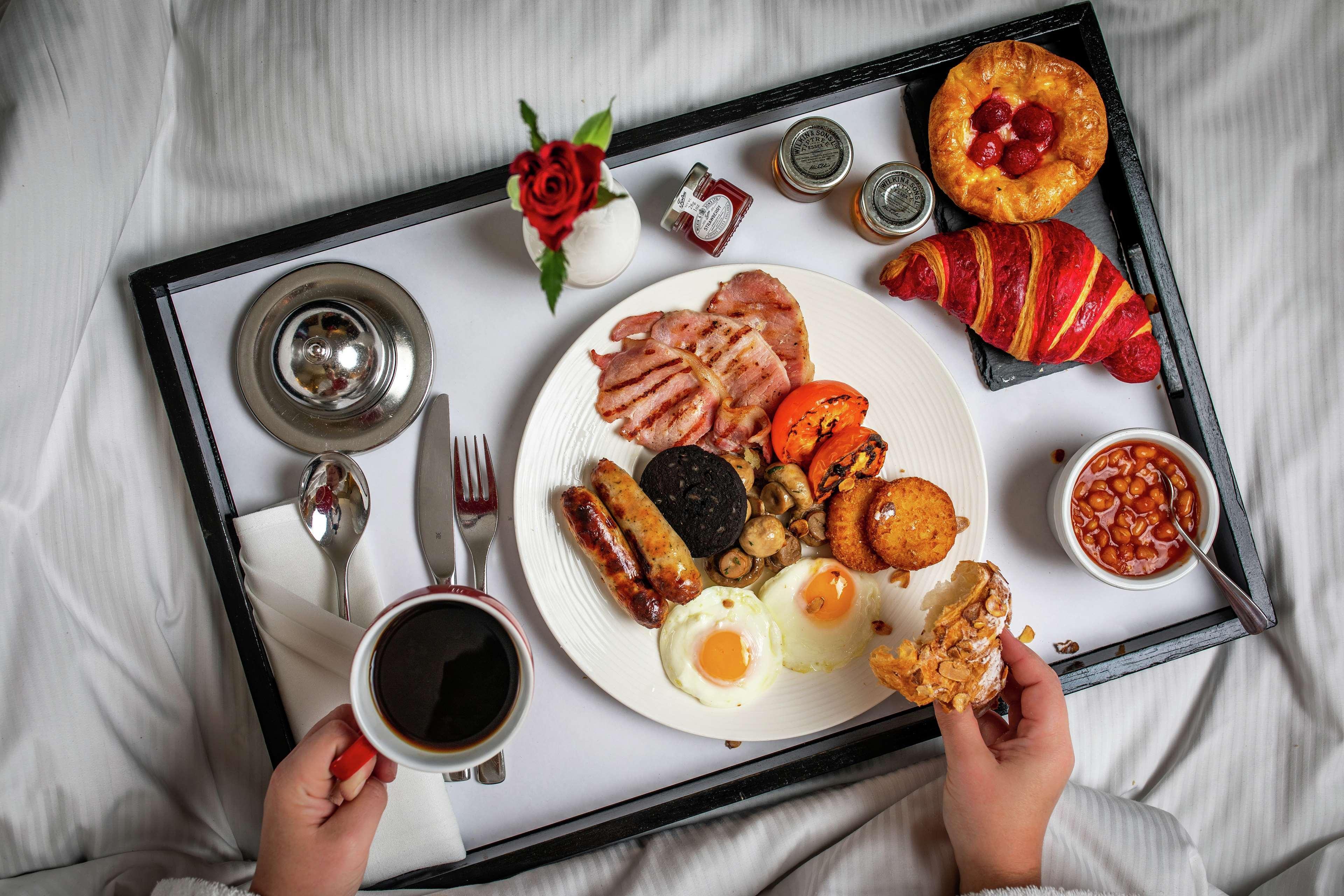 Hotel Hilton London Heathrow Airport Terminal 5 Hillingdon Zewnętrze zdjęcie