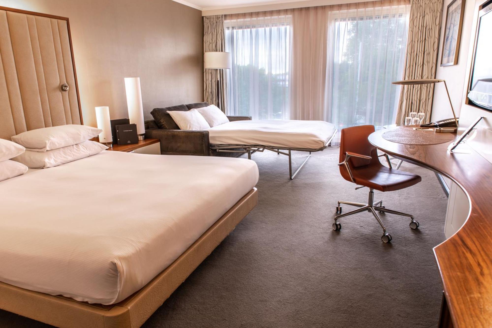Hotel Hilton London Heathrow Airport Terminal 5 Hillingdon Zewnętrze zdjęcie