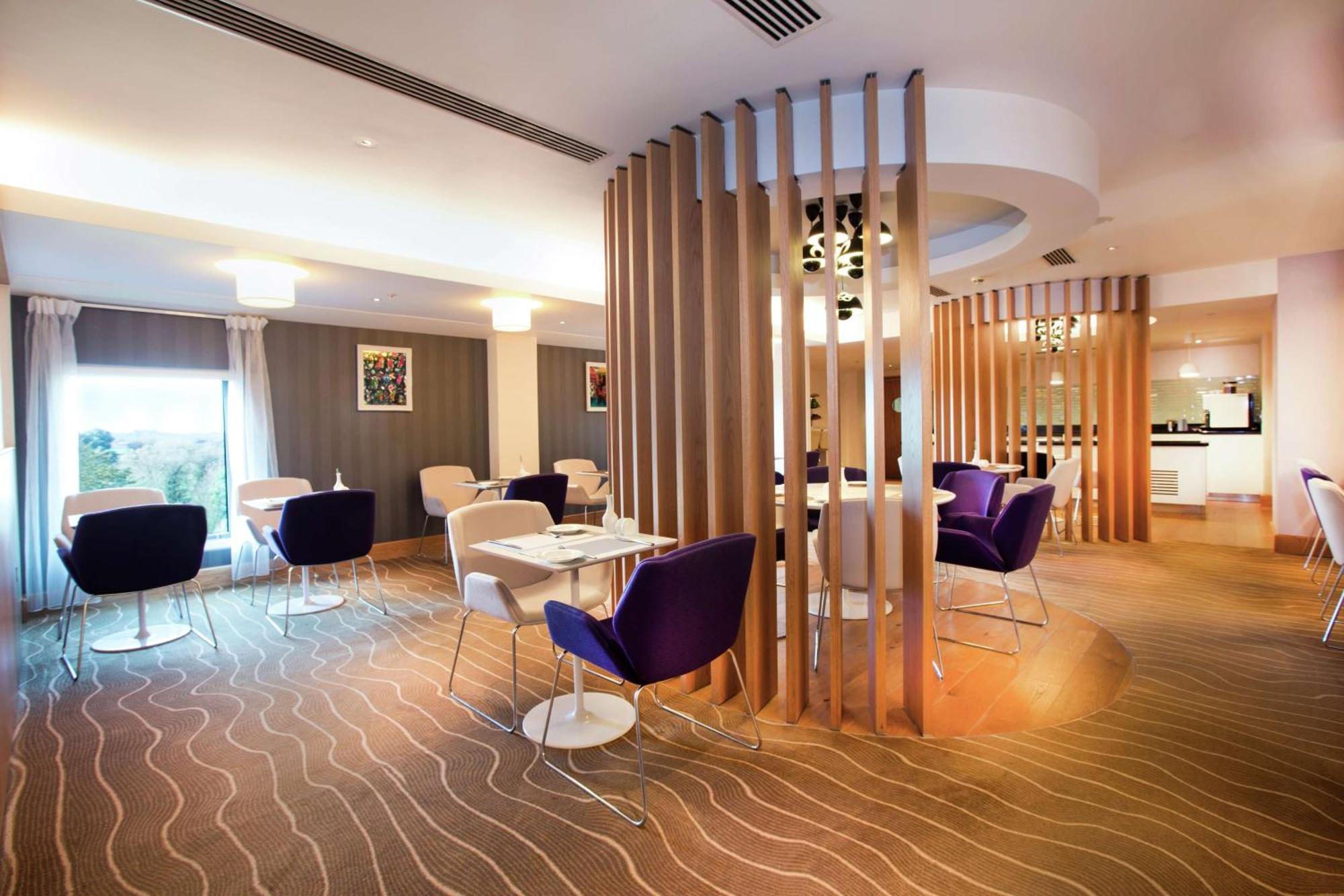 Hotel Hilton London Heathrow Airport Terminal 5 Hillingdon Zewnętrze zdjęcie